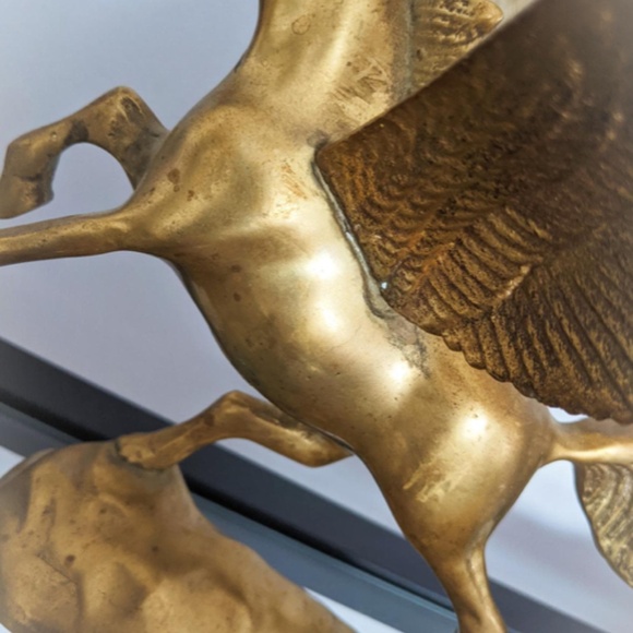 Vintage Brass Pegasus statuette 🐴 - Picture 5 of 8